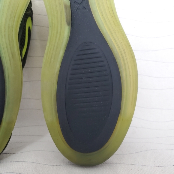 Nike Youth Air Max 720 Retro Future Size 7Y Black Volt Crimson Shoes AQ3196-005 - Picture 15 of 16